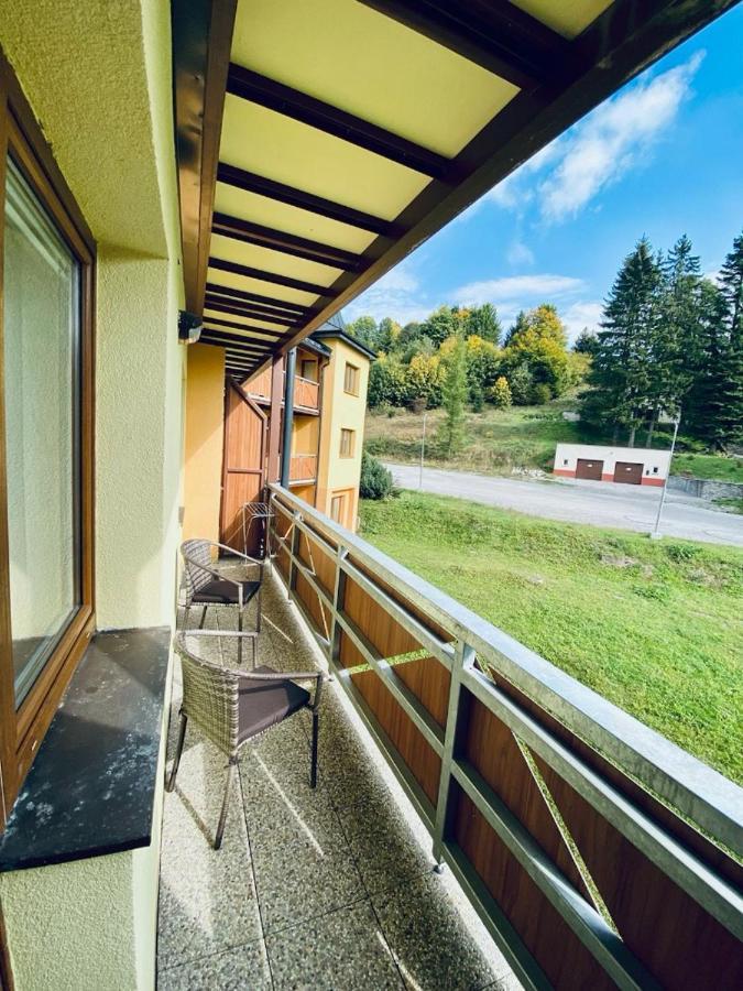 Apartman U Vlka Доновали Екстер'єр фото